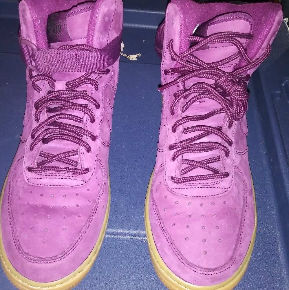AIR FORCE 1 HIGH "BURGUNDY"